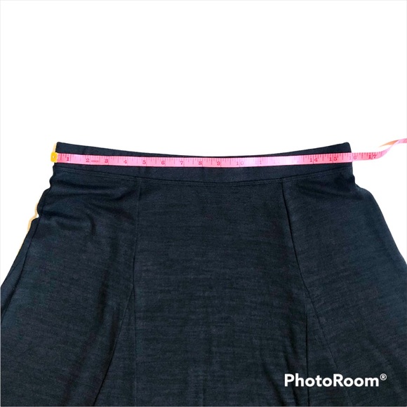 2 for $10! Gap circle midi skirt, Petite L, black - Picture 9 of 11